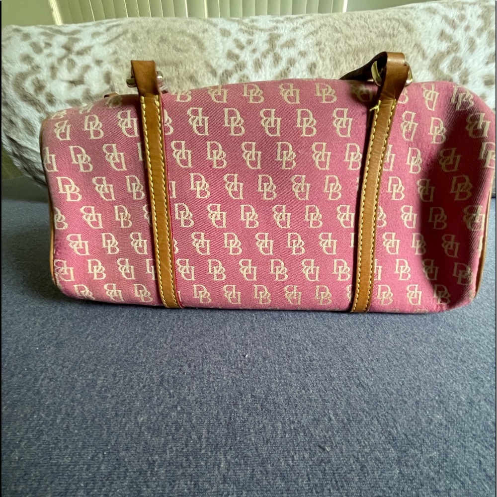 Authentic Dooney&Bourke pink signature barrel bag